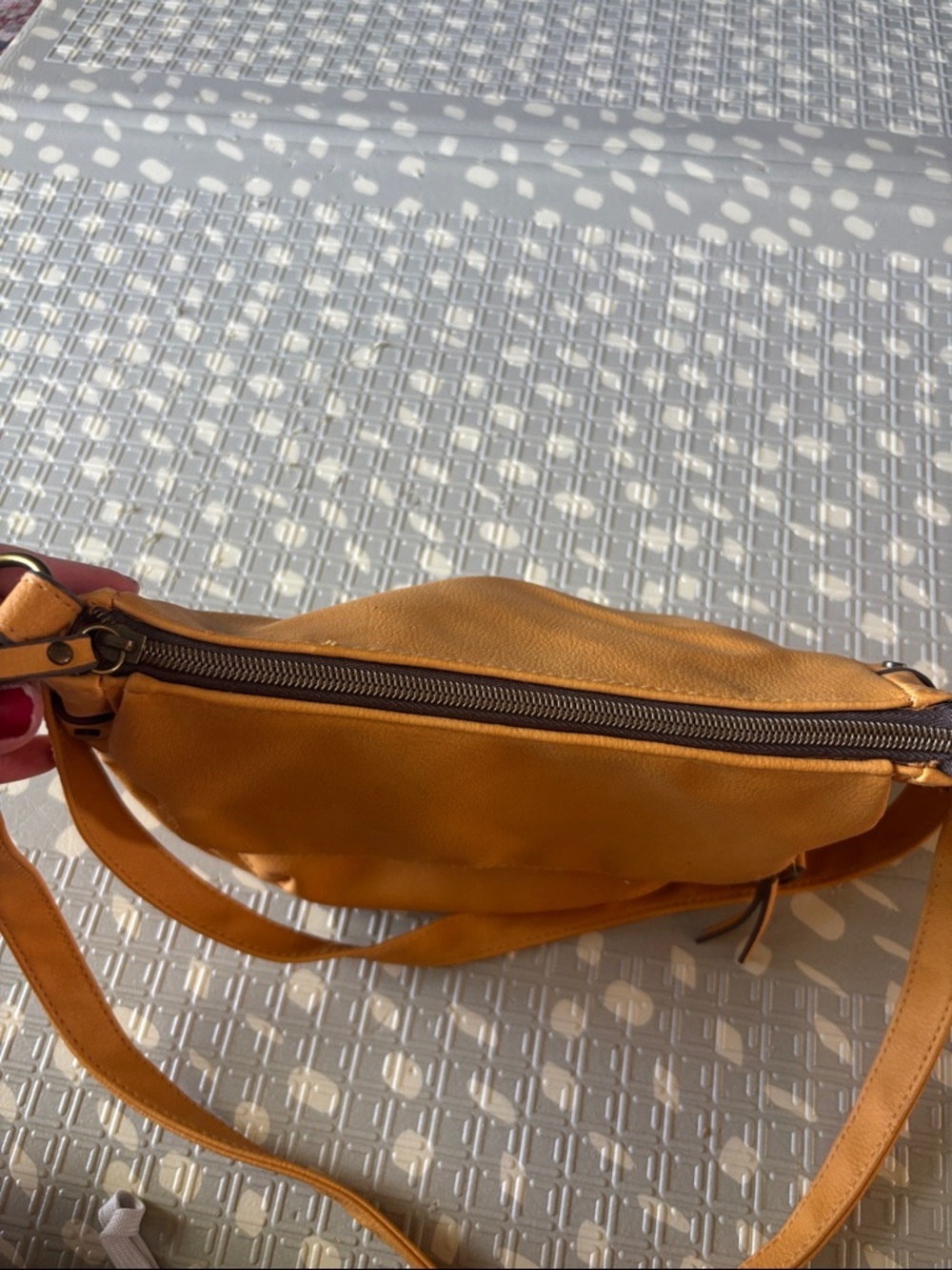 Mustard Yellow Purse - Picture 12 of 12
